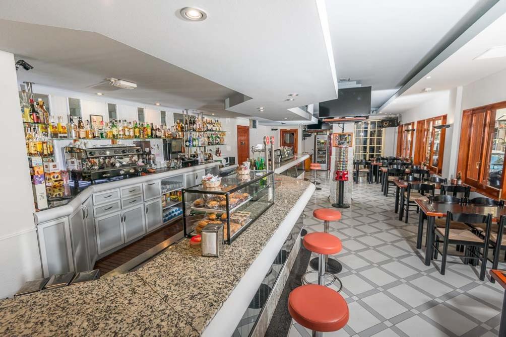 Apartments Niko 산타 에우랄리아 데 리오 외부 사진