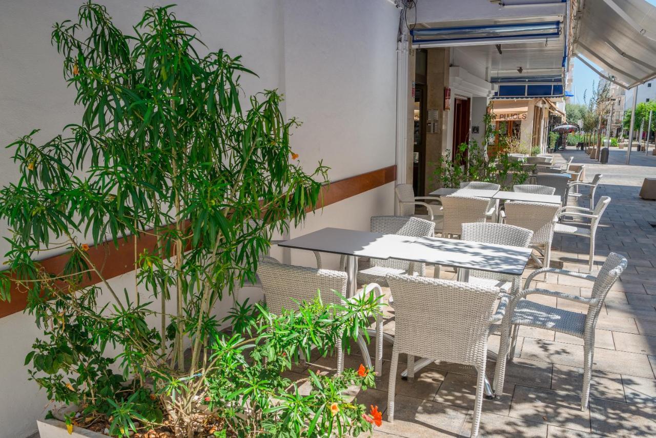 Apartments Niko 산타 에우랄리아 데 리오 외부 사진