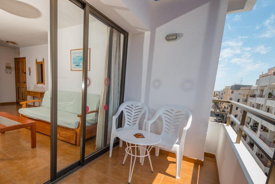 Apartments Niko 산타 에우랄리아 데 리오 외부 사진